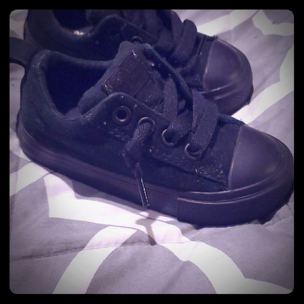 EUC Toddler Converse